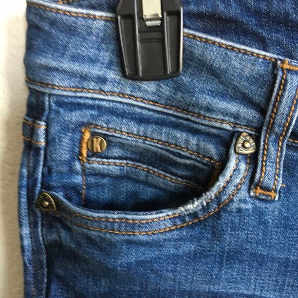 Kut from the Kloth Medium Wash Skinny Jeans Sz. 4 - Picture 5 of 12